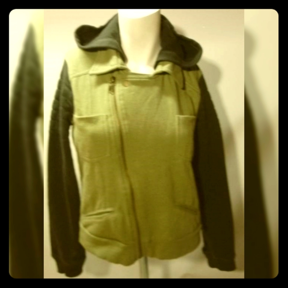 Warm BILLABONG hooded jacket, size L, 10/10